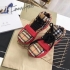 Burberry Shoes 003